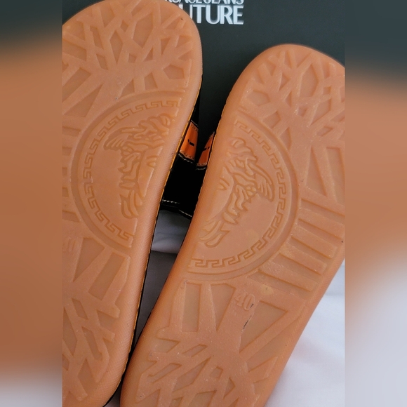 β¨οΈ H P β¨οΈVERSACE SLIDES βοΈ - Picture 11 of 14